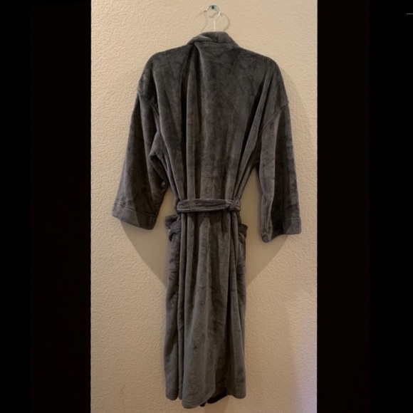 NWOT Super Soft Comfy Robe - Picture 4 of 6
